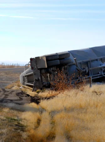 Do I Need to File a Police Report After a Truck Accident in Texas?