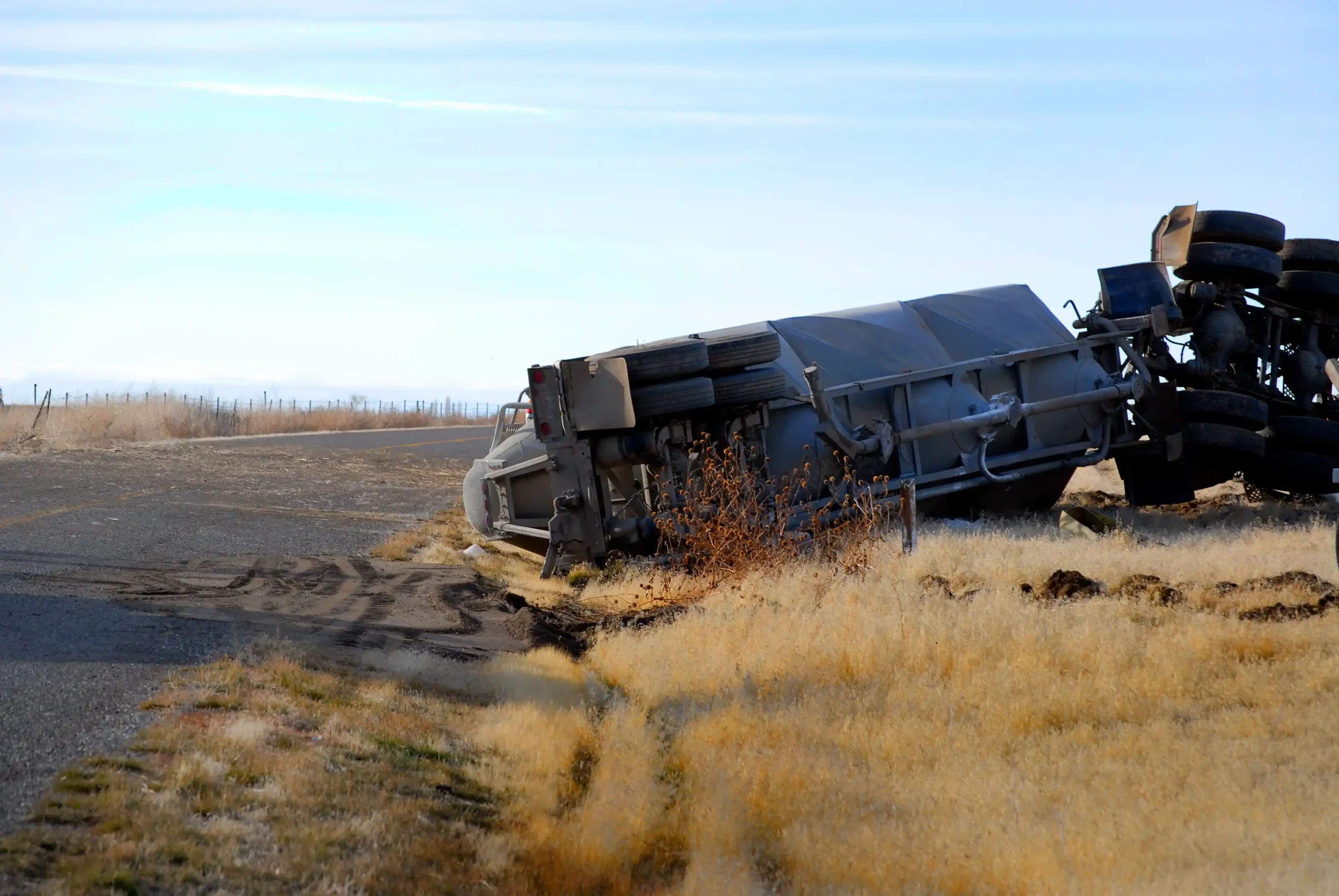 Do I Need to File a Police Report After a Truck Accident in Texas?