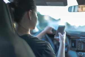 What Texas Law Says About Distracted Driving